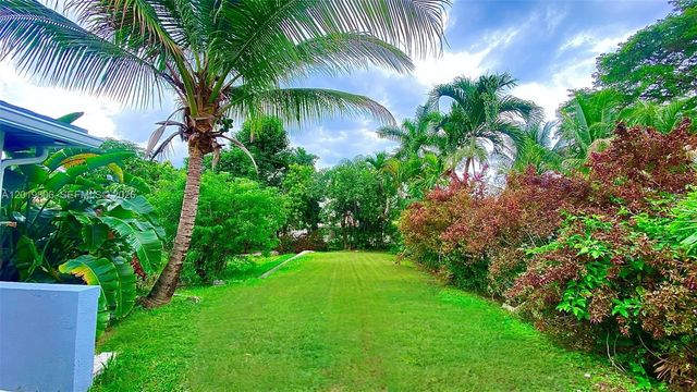 13550 S Biscayne River Road, Miami, FL 33161
