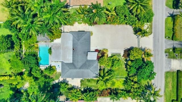13550 S Biscayne River Road, Miami, FL 33161