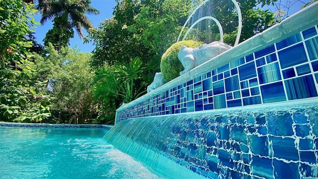 13550 S Biscayne River Road, Miami, FL 33161
