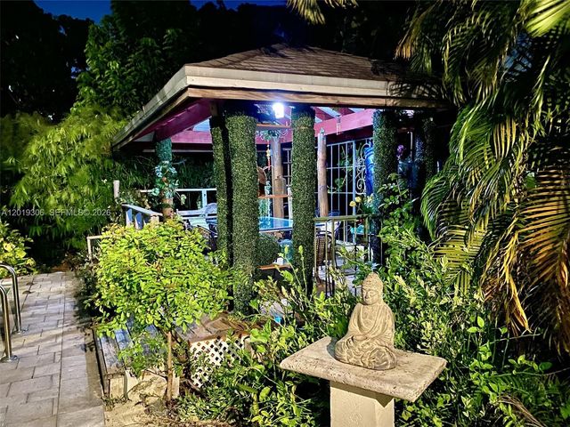 13550 S Biscayne River Road, Miami, FL 33161