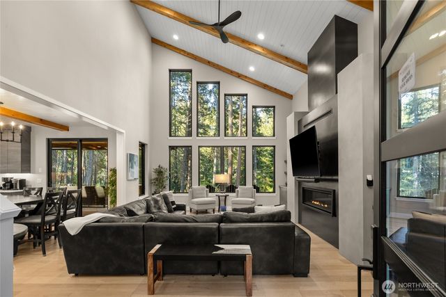 1280 Kokanee Loop, Cle Elum, WA 98922