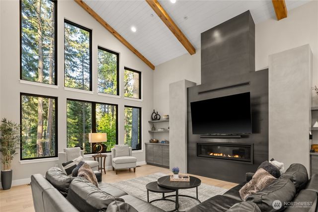 1280 Kokanee Loop, Cle Elum, WA 98922