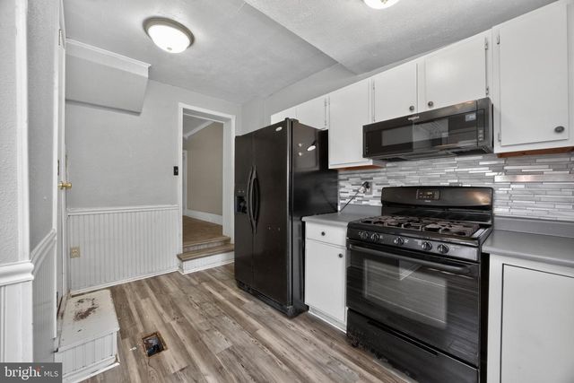 332 WALNUT ST, Royersford, PA 19468