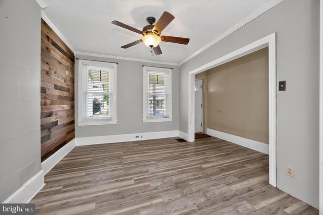 332 WALNUT ST, Royersford, PA 19468
