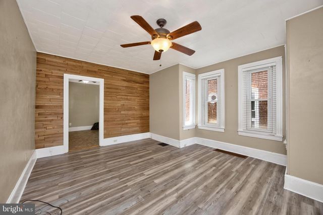 332 WALNUT ST, Royersford, PA 19468
