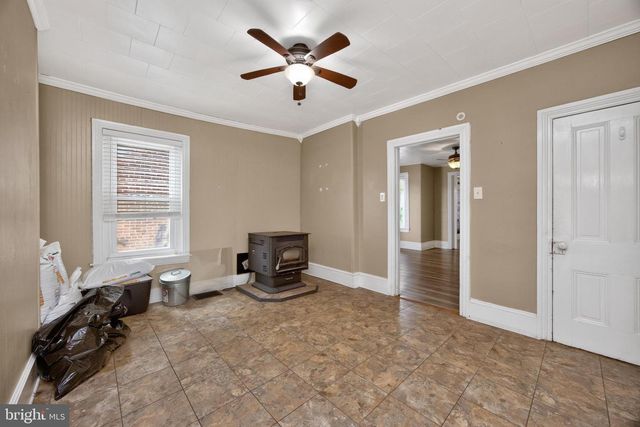 332 WALNUT ST, Royersford, PA 19468