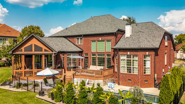 1248 Chloe Dr, Gallatin, TN 37066