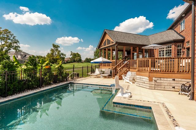 1248 Chloe Dr, Gallatin, TN 37066