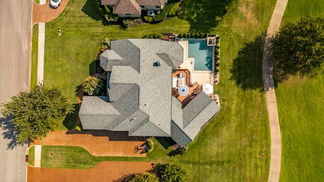 1248 Chloe Dr, Gallatin, TN 37066
