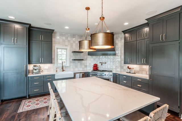 1248 Chloe Dr, Gallatin, TN 37066