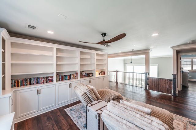 1248 Chloe Dr, Gallatin, TN 37066