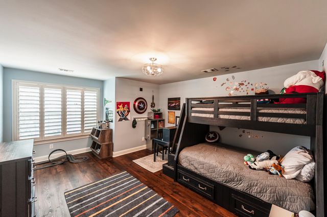 1248 Chloe Dr, Gallatin, TN 37066