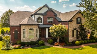 1248 Chloe Dr, Gallatin, TN 37066