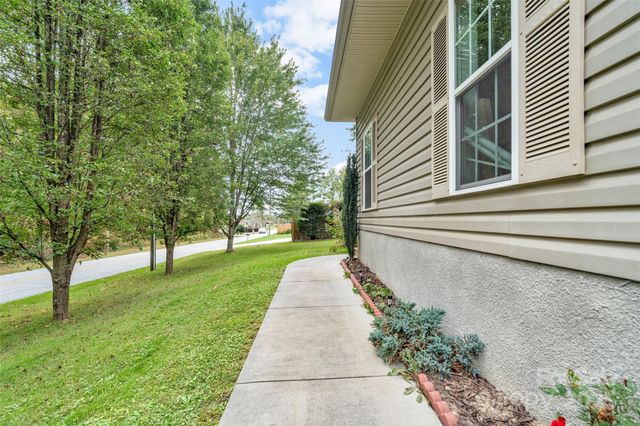 501 Orr's Camp Road, Hendersonville, NC 28792