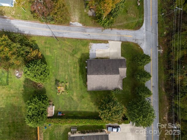 501 Orr's Camp Road, Hendersonville, NC 28792