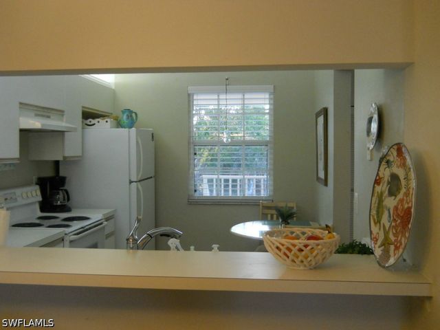 332 BRADSTROM CIR 201, Naples, FL 34113