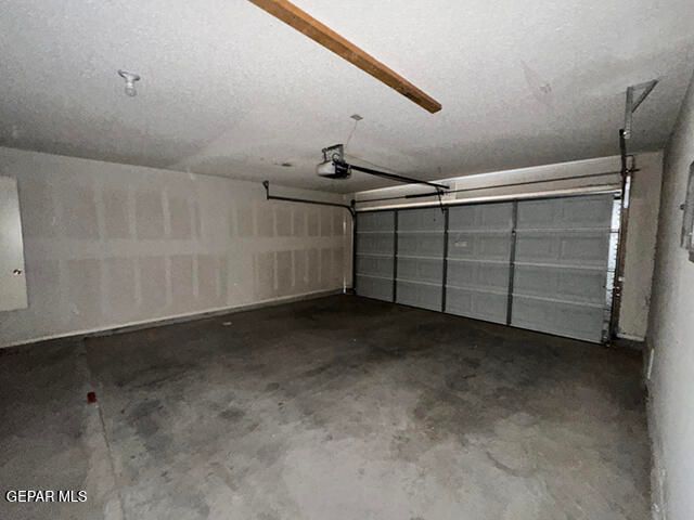 3264 MIKE GODWIN Drive, El Paso, TX 79936