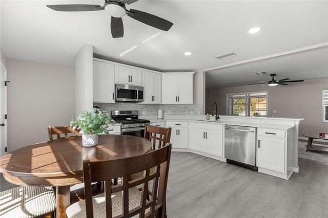 9729 SW 97TH STREET, Ocala, FL 34481