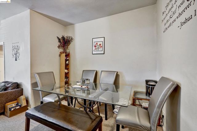 1390 Highland Blvd, Hayward, CA 94542