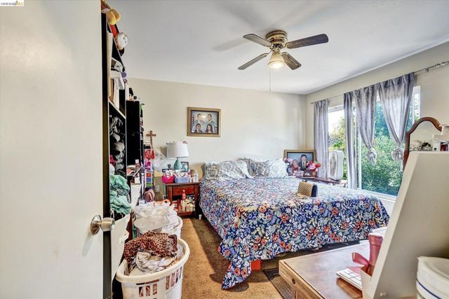 1390 Highland Blvd, Hayward, CA 94542