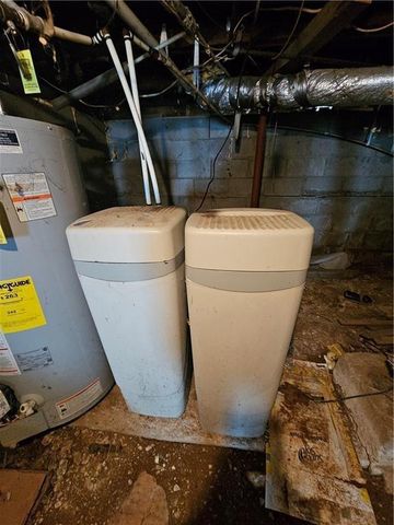 30740 W 83rd Street, De Soto, KS 66018