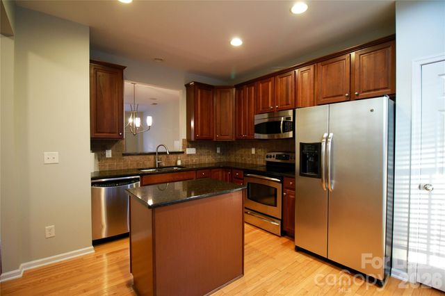 264 W Bland Street, Charlotte, NC 28203