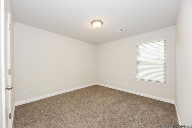 35590 Avery Dr, Denham Springs, LA 70706