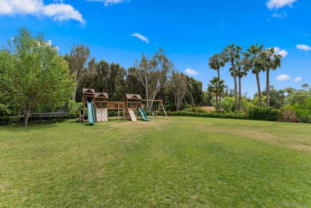 16625 Via Lago Azul, Rancho Santa Fe, CA 92067