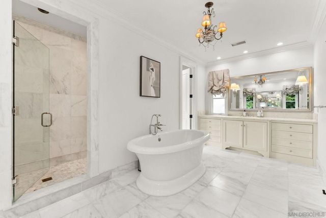 16625 Via Lago Azul, Rancho Santa Fe, CA 92067