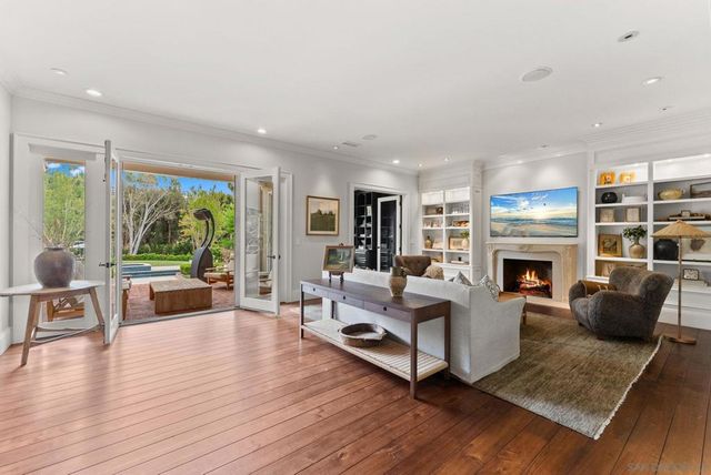 16625 Via Lago Azul, Rancho Santa Fe, CA 92067