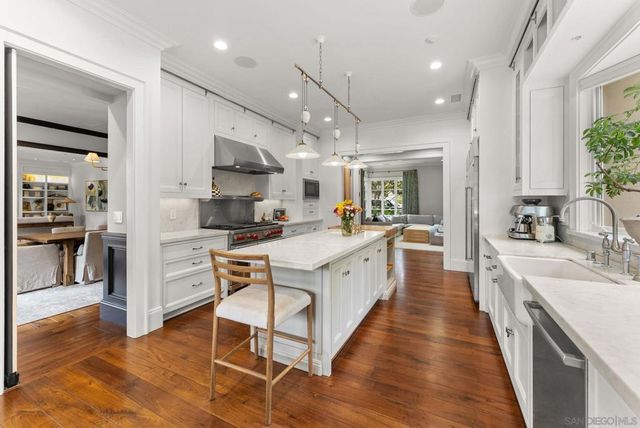 16625 Via Lago Azul, Rancho Santa Fe, CA 92067