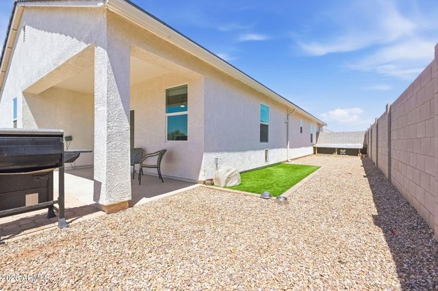 36920 N ALEUTIAN Drive, San Tan Valley, AZ 85143