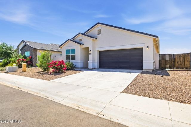 36920 N ALEUTIAN Drive, San Tan Valley, AZ 85143