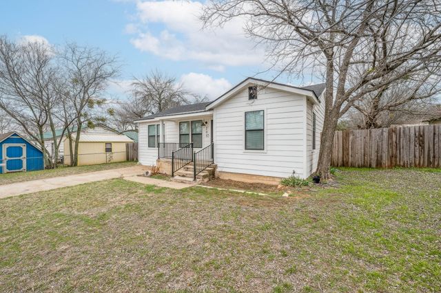 205 5th Street, Weatherford, TX 76086