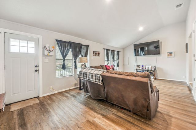 205 5th Street, Weatherford, TX 76086