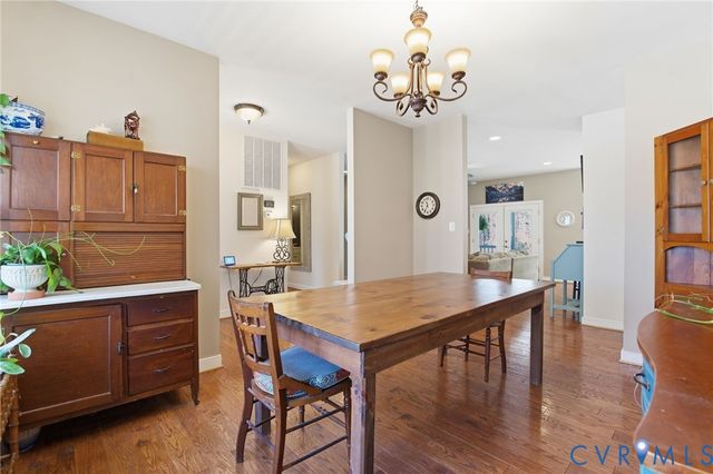 8116 Liberty Oaks Ln, Hanover, VA 23069