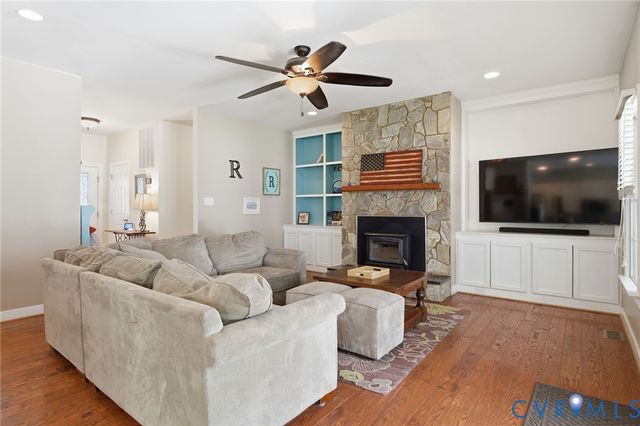 8116 Liberty Oaks Ln, Hanover, VA 23069