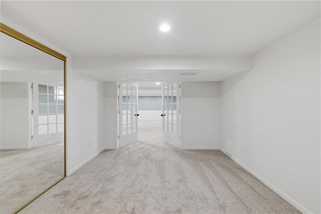 707 SW Savannah Drive, Lee's Summit, MO 64081