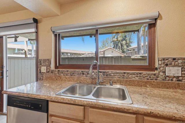 615 Fredricks Avenue 89, Oceanside, CA 92058
