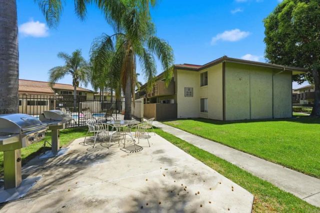 615 Fredricks Avenue 89, Oceanside, CA 92058
