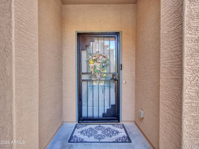 17585 W CEDARWOOD Lane, Goodyear, AZ 85338