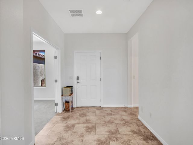 17585 W CEDARWOOD Lane, Goodyear, AZ 85338
