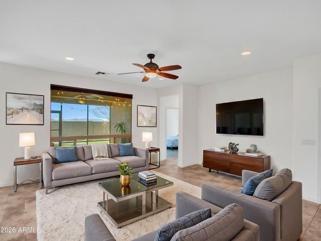 17585 W CEDARWOOD Lane, Goodyear, AZ 85338