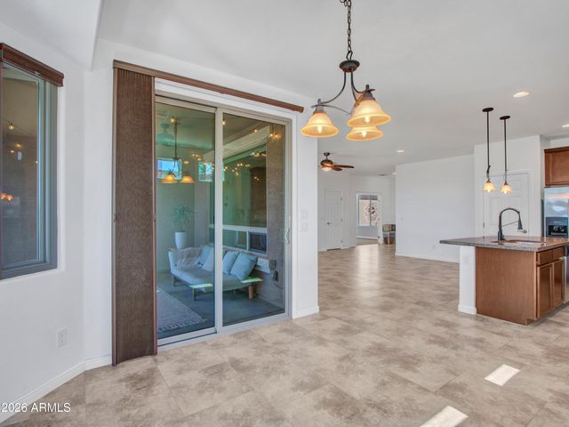 17585 W CEDARWOOD Lane, Goodyear, AZ 85338