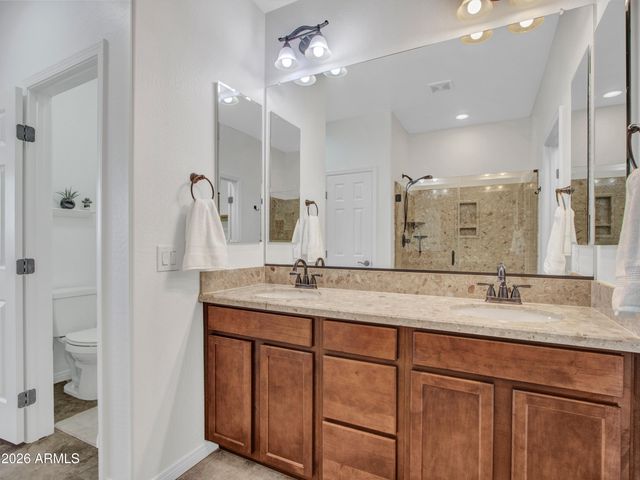 17585 W CEDARWOOD Lane, Goodyear, AZ 85338