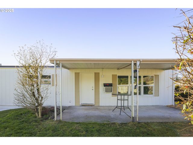 11624 Sw ROYAL VILLA Dr, Portland, OR 97224