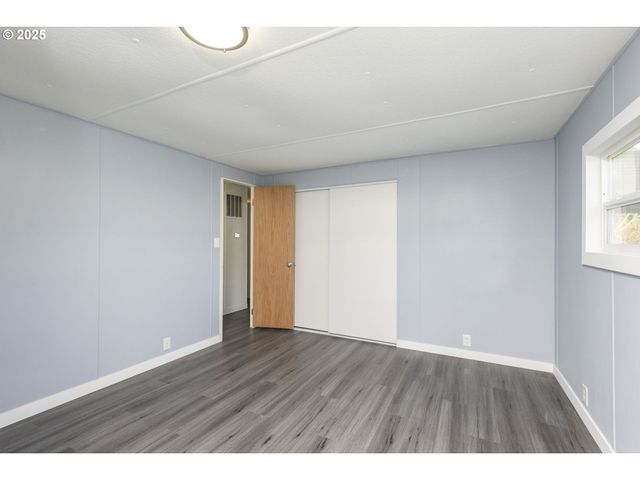 11624 Sw ROYAL VILLA Dr, Portland, OR 97224