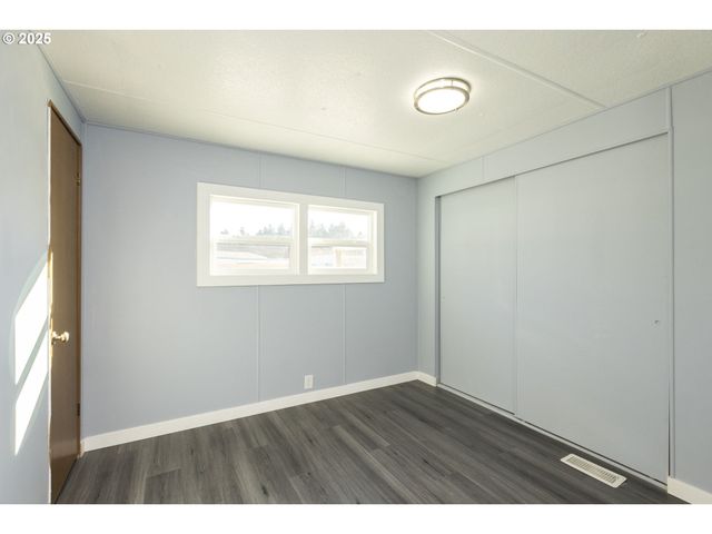 11624 Sw ROYAL VILLA Dr, Portland, OR 97224