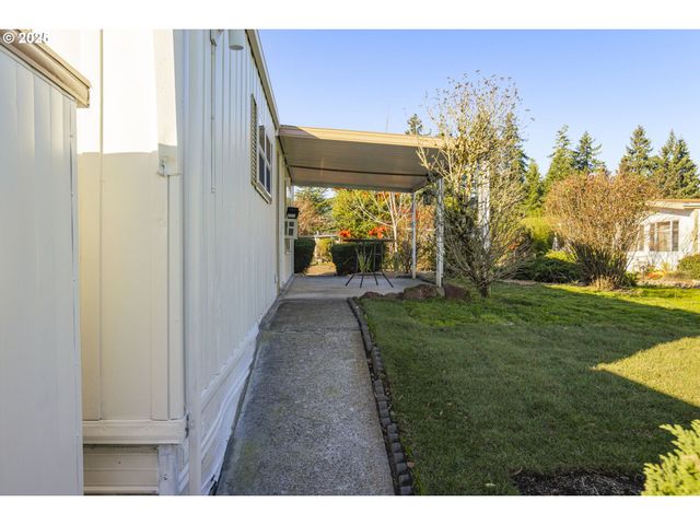 11624 Sw ROYAL VILLA Dr, Portland, OR 97224