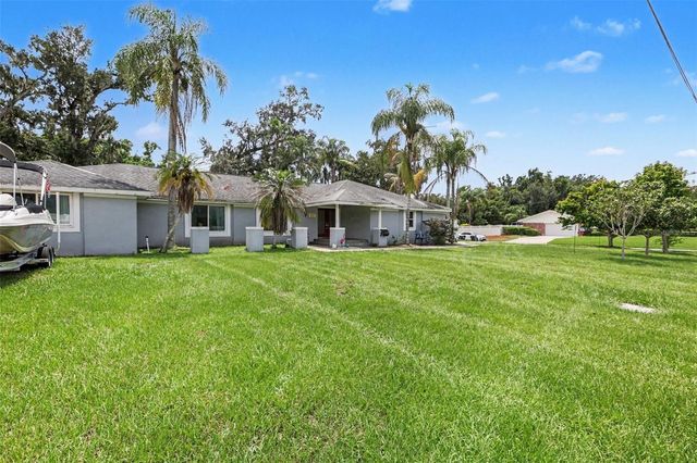 1307 BRANTWOOD DRIVE, Valrico, FL 33594
